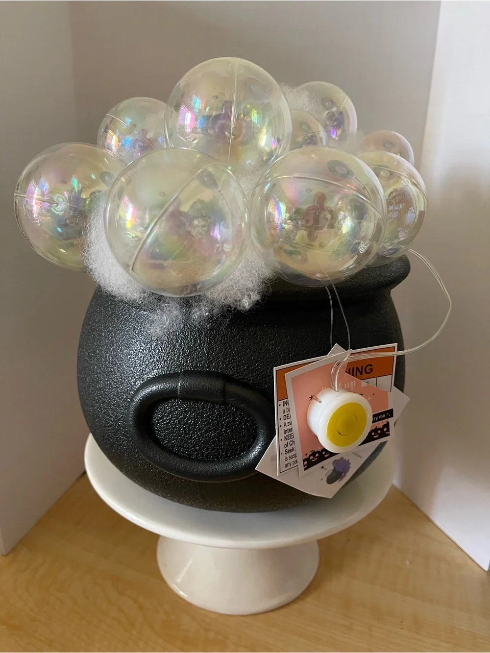 Viral Dollar General Light up Halloween Bubble Cauldron - NWT **